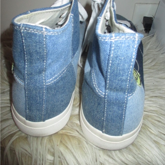 Lucky Clover 🍀👟 Size 11 - Picture 3 of 4